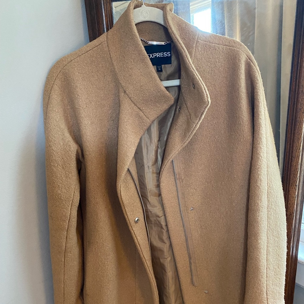 Express Coat - Picture 10 of 12